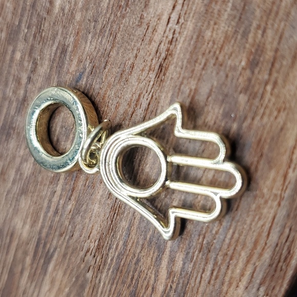 Chakra hamsa hand pendant - Picture 2 of 2